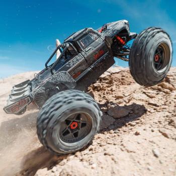 Arrma 1/5 OUTCAST 4X4 8S BLX EXB Brushless Stunt Truck Offraod RC-Car RTR Black - ARA5810V2T1