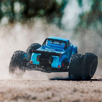 Arrma NOTORIOUS 6S 4WD BLX 1/8 Stunt Truck RTR Blue - ARA8611V5T2