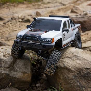 Axial 1/10 SCX10 III Base Camp 4X4 Rock Crawler Brushed RTR, White RC-Offroad Car - AXI-1375T1