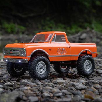 Axial 1/24 SCX24 1967 Chevrolet C10 4WD Brushed Truck Mini RC-Crawler RTR Orange - AXI00001V2T3
