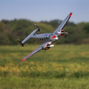 E-flite Twin Beechcraft D18 1.5m RC-Flugzeug BNF Basic - EFL1096250