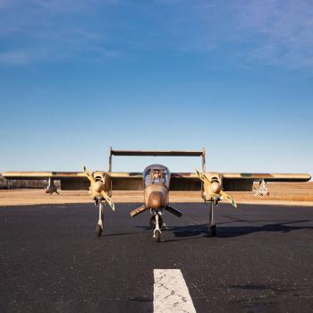 Hangar9 OV-10 Bronco 30cc ARF w/ Landing Gear Set RC-Flugzeug Spannweite: 2750mm - HAN4670CR