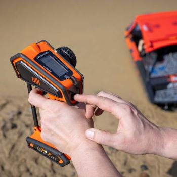 Spektrum DX6 Rugged 6-Channel DSMR Transmitter Only Orange - SPMR6215O