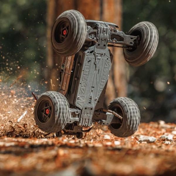 Arrma 1/10 OUTCAST 4X4 4S V2 BLX Stunt Truck RC-Offroad Car RTR Gunmetal - ARA4410V2T3