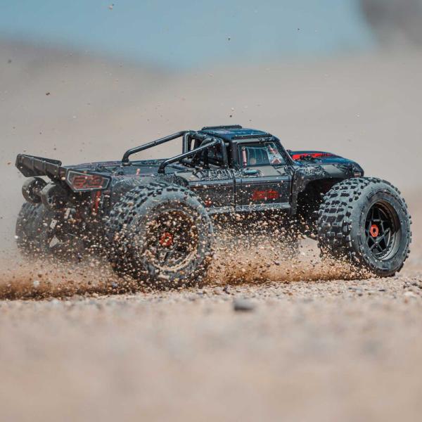 Arrma 1/5 OUTCAST 4X4 8S BLX EXB Brushless Stunt Truck Offraod RC-Car RTR Black - ARA5810V2T1