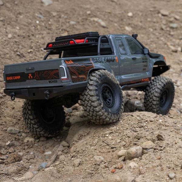 Axial 1/10 SCX10 III Base Camp 4X4 Rock Crawler Brushed RTR, White RC-Offroad Car - AXI-1375T2
