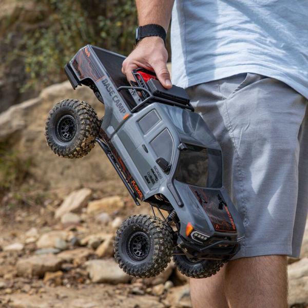 Axial 1/10 SCX10 III Base Camp 4X4 Rock Crawler Brushed RTR, White RC-Offroad Car - AXI-1375T2