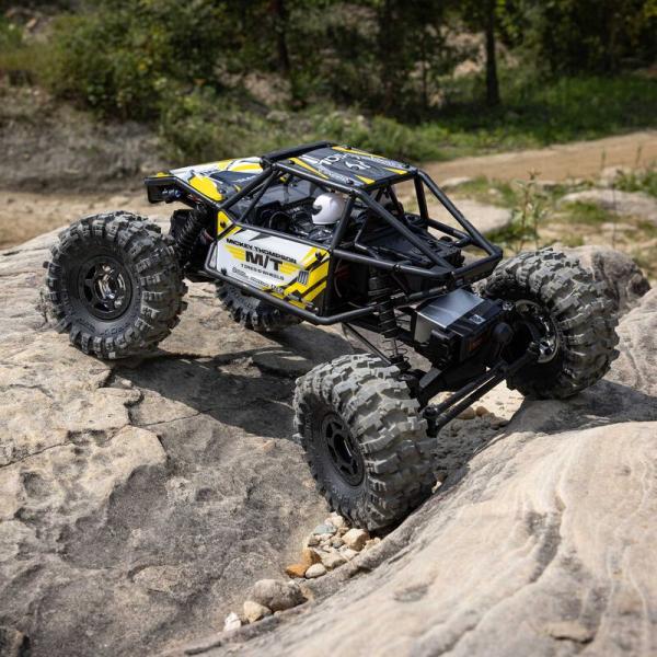 Axial 1/18 UTB18 Capra 4WS 4X4 RTR Brushed Rock Crawler (Battery & Charger Included), Yellow - AXI-1750T2