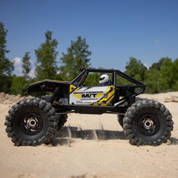 Axial 1/18 UTB18 Capra 4WS 4X4 RTR Brushed Rock Crawler (Battery & Charger Included), Yellow - AXI-1750T2