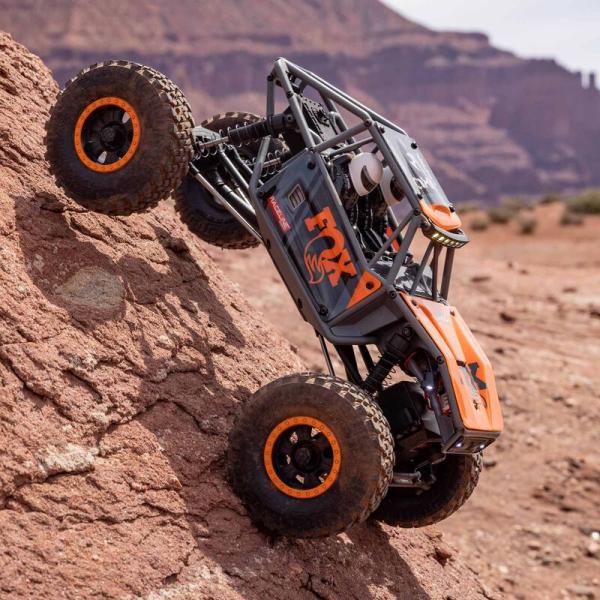 Axial 1/18 UTB18 Capra 4WD Unlimited Trail Buggy RTR Grey - AXI01002V2T2