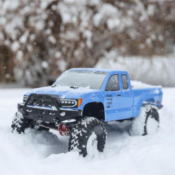 Axial SCX10 III Base Camp 1/10th 4WD RC Crawler RTR Blue - AXI03027T1
