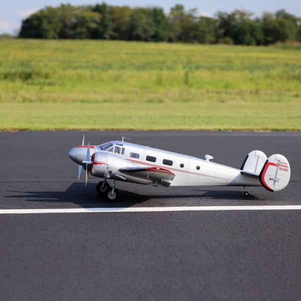 E-flite Twin Beechcraft D18 1.5m RC-Flugzeug BNF Basic - EFL1096250