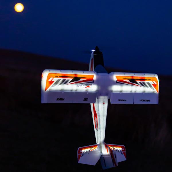 E-flite Night Timber X 1.2M RC-Flugzeug BNF Basic w/AS3X & SAFE Select - EFL13850