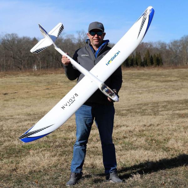 E-flite Night Radian 2.0m RC-Flugzeug BNF Basic - EFL36500