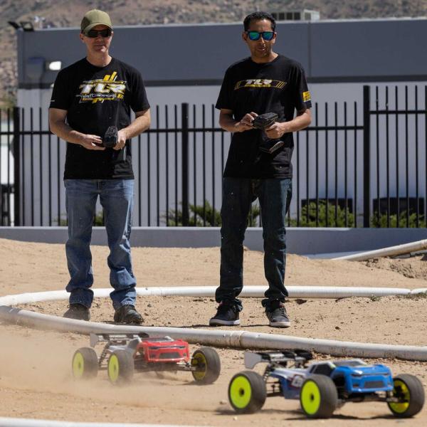 Losi 1/8 8IGHT-XTE 4WD Sensored Brushless Racing Truggy Offroad RC-Car RTR - LOS04020