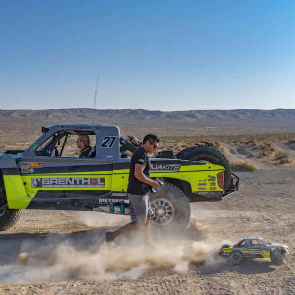 Losi Super Baja Rey 2.0: 1/6 4wd Elec Desert Truck-Brenthel RC-Car - LOS05021T1