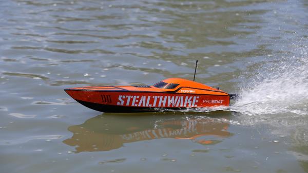 Proboat Stealthwake 23 Deep-V RTR - RC elektro Rennboot 58,4cm PRB08015i