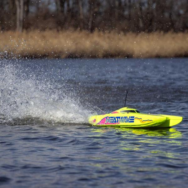 ProBoat Blackjack 24 V2 Catamaran Brushless RC-Rennboot RTR Heat Wave Visual - PRB08049T1