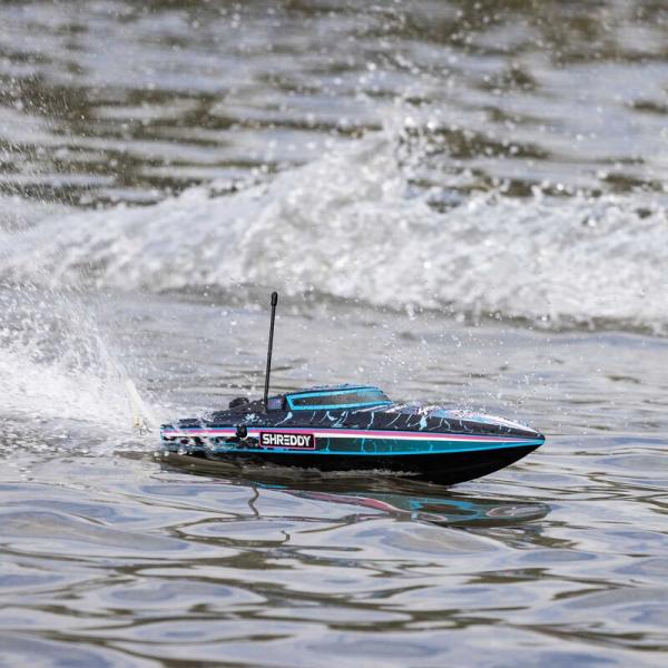 ProBoat Recoil 2 18 Self-Righting Brushless Deep-V RC-Rennboot RTR Shreddy - PRB08053T1