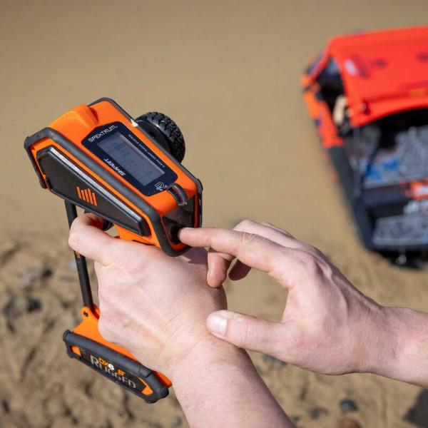 Spektrum DX6 Rugged 6-Channel DSMR Transmitter Only Orange - SPMR6215O